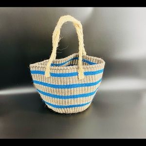 Handmade sisal hand bag